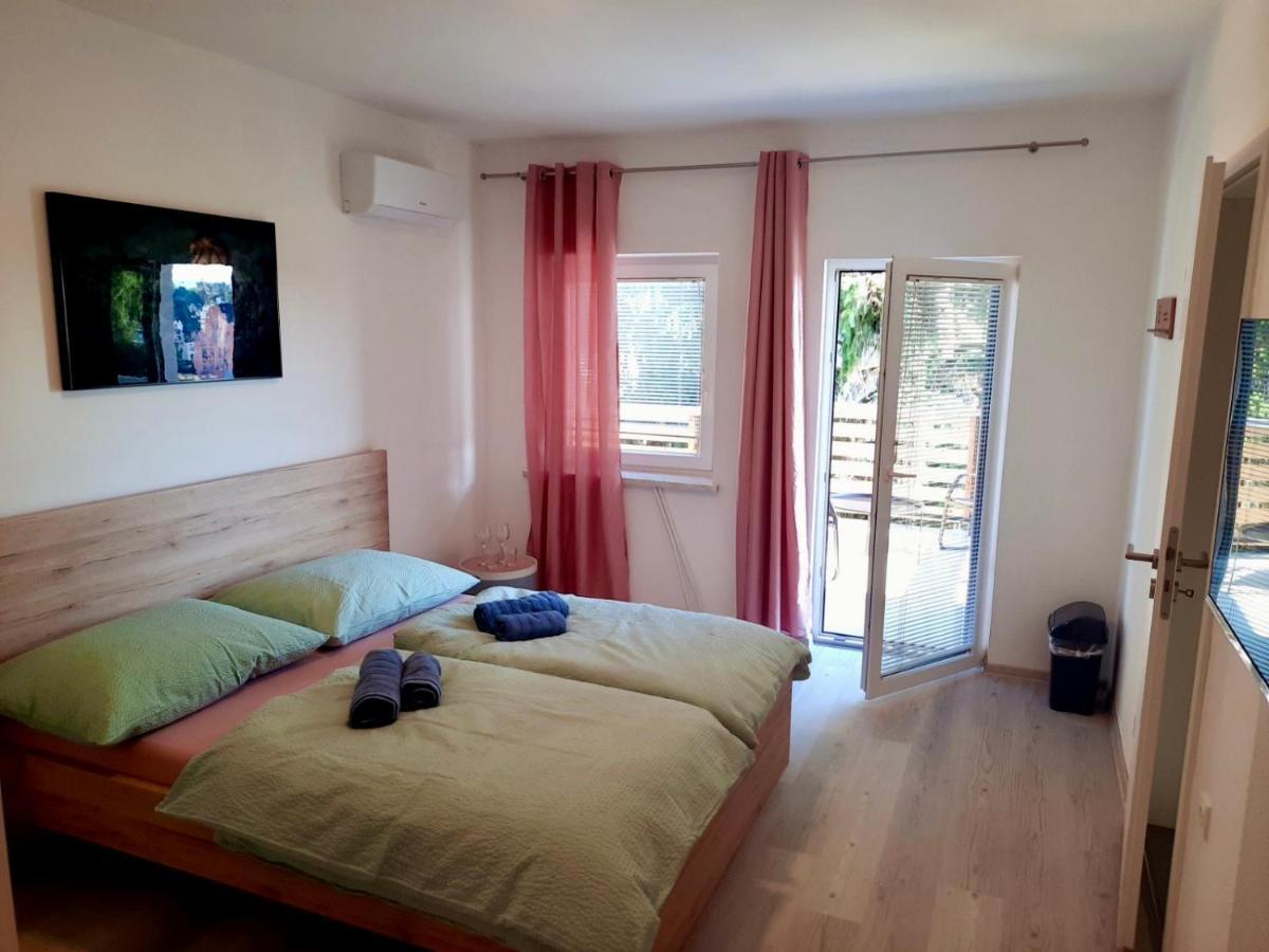 Rooms Optim Ptuj Exterior foto