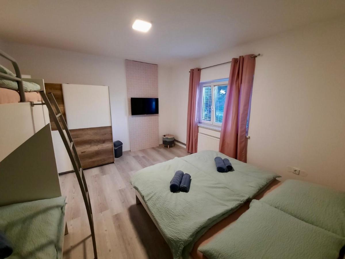 Rooms Optim Ptuj Exterior foto